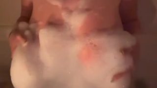 Colleen.333 Onlyfans Leaks – Naughty Big Tits In Bathtub